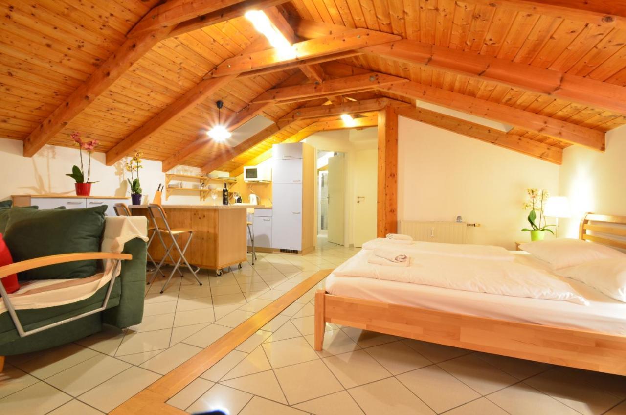 Ajo Vienna Lake View - Contactless Check-In Exterior foto